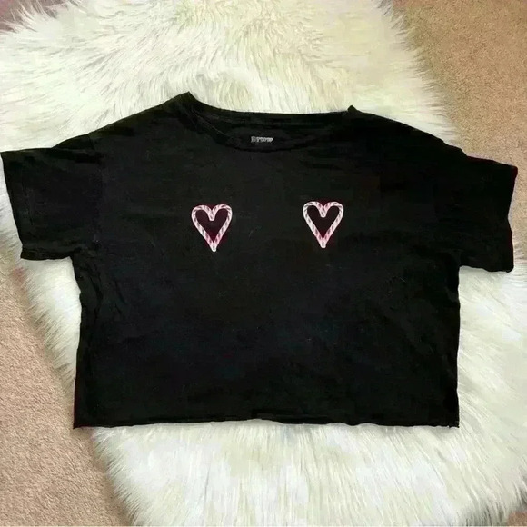 Victoria’s Secret PINK Christmas Candy Cane Heart Crop Top - Picture 1 of 3